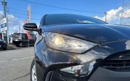 Toyota Yaris, 2022 год, 805 000 рублей, 3 фотография