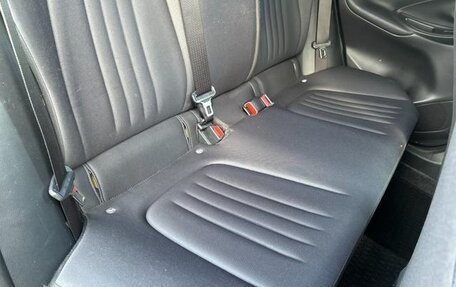 Toyota Yaris, 2022 год, 805 000 рублей, 16 фотография