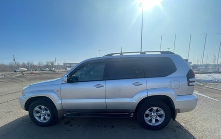 Toyota Land Cruiser Prado 120 рестайлинг, 2007 год, 2 190 000 рублей, 6 фотография