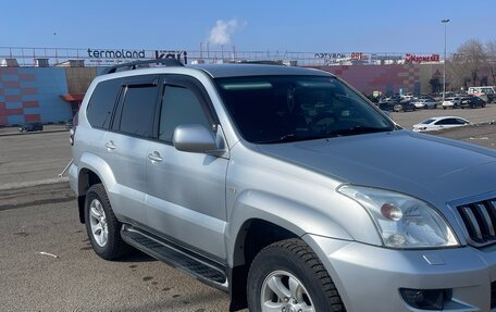 Toyota Land Cruiser Prado 120 рестайлинг, 2007 год, 2 190 000 рублей, 2 фотография