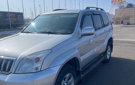 Toyota Land Cruiser Prado 120 рестайлинг, 2007 год, 2 190 000 рублей, 7 фотография