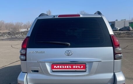 Toyota Land Cruiser Prado 120 рестайлинг, 2007 год, 2 190 000 рублей, 4 фотография