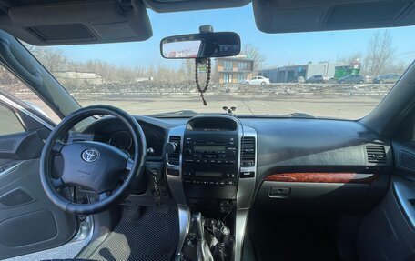 Toyota Land Cruiser Prado 120 рестайлинг, 2007 год, 2 190 000 рублей, 27 фотография