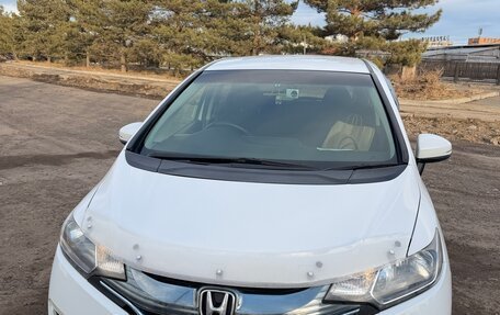 Honda Fit III, 2015 год, 999 999 рублей, 2 фотография