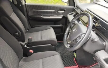 Honda Stepwgn IV, 2017 год, 1 650 000 рублей, 8 фотография