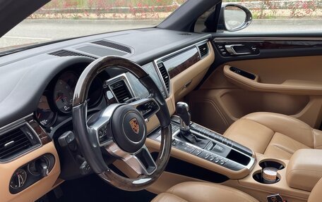 Porsche Macan I рестайлинг, 2016 год, 3 550 000 рублей, 15 фотография