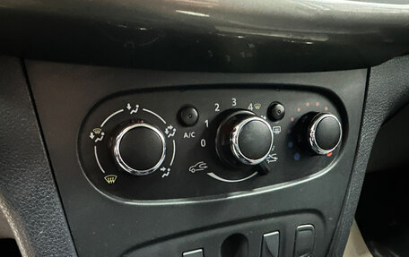 Renault Logan II, 2020 год, 550 000 рублей, 12 фотография