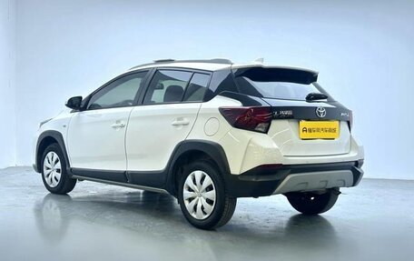 Toyota Yaris XP150 рестайлинг, 2022 год, 1 242 000 рублей, 5 фотография