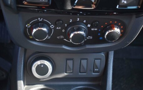 Renault Duster I рестайлинг, 2016 год, 949 999 рублей, 13 фотография