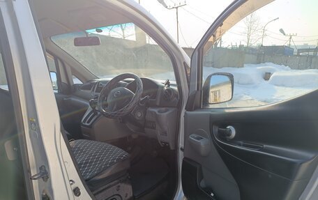 Nissan NV200, 2011 год, 1 080 000 рублей, 10 фотография
