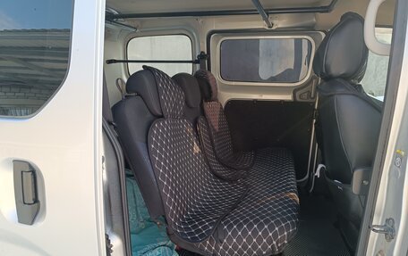 Nissan NV200, 2011 год, 1 080 000 рублей, 9 фотография