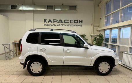 Chevrolet Niva I рестайлинг, 2016 год, 770 000 рублей, 6 фотография