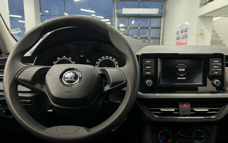 Skoda Rapid II, 2021 год, 1 557 000 рублей, 8 фотография