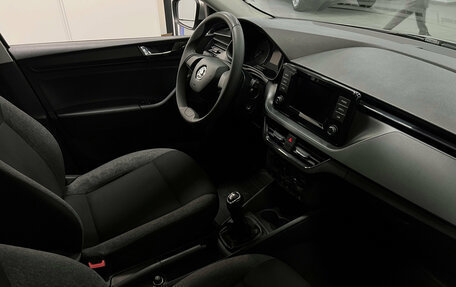 Skoda Rapid II, 2021 год, 1 557 000 рублей, 14 фотография