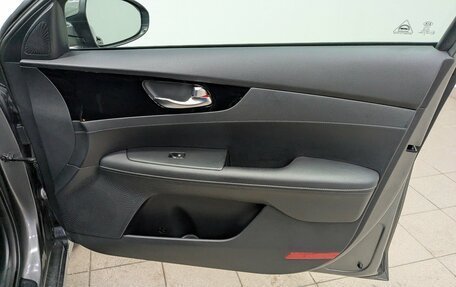 KIA Cerato IV, 2021 год, 2 200 000 рублей, 17 фотография