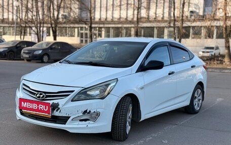 Hyundai Solaris II рестайлинг, 2015 год, 449 000 рублей, 6 фотография