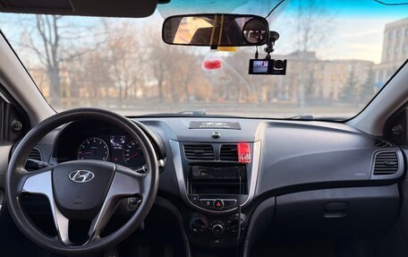 Hyundai Solaris II рестайлинг, 2015 год, 449 000 рублей, 11 фотография