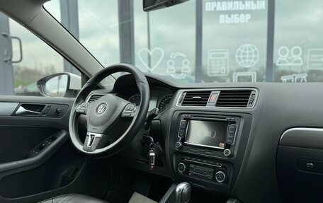 Volkswagen Jetta VI, 2011 год, 1 220 000 рублей, 15 фотография