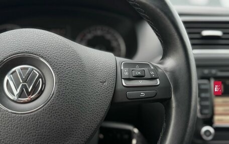 Volkswagen Jetta VI, 2011 год, 1 220 000 рублей, 22 фотография