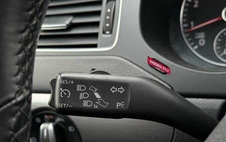 Volkswagen Jetta VI, 2011 год, 1 220 000 рублей, 25 фотография