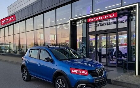 Renault Sandero II рестайлинг, 2021 год, 1 290 000 рублей, 1 фотография