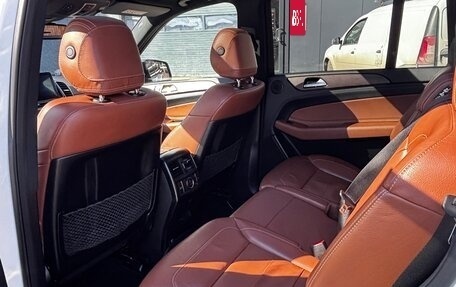 Mercedes-Benz GLS, 2016 год, 3 500 000 рублей, 9 фотография