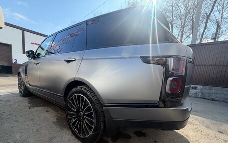 Land Rover Range Rover IV рестайлинг, 2019 год, 13 000 000 рублей, 17 фотография