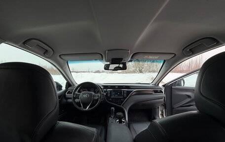 Toyota Camry, 2018 год, 2 499 999 рублей, 7 фотография