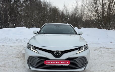 Toyota Camry, 2018 год, 2 499 999 рублей, 11 фотография