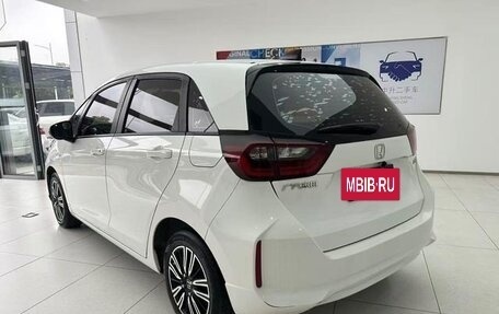 Honda Fit, 2021 год, 1 160 000 рублей, 4 фотография