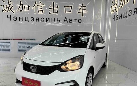 Honda Fit, 2021 год, 1 137 000 рублей, 3 фотография