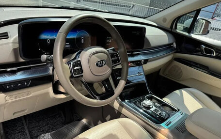 KIA Carnival, 2023 год, 5 320 777 рублей, 6 фотография