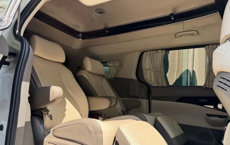 KIA Carnival, 2023 год, 5 320 777 рублей, 16 фотография