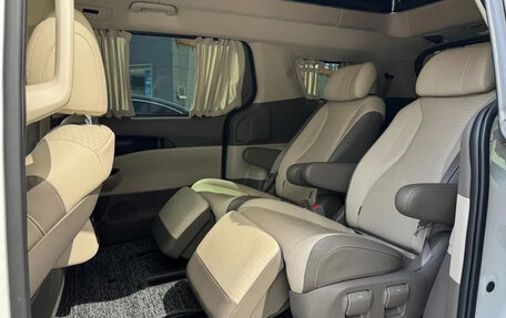 KIA Carnival, 2023 год, 5 320 777 рублей, 17 фотография