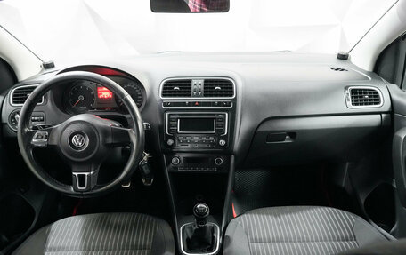 Volkswagen Polo VI (EU Market), 2014 год, 812 000 рублей, 9 фотография