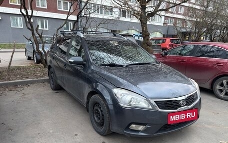 KIA cee'd I рестайлинг, 2010 год, 320 000 рублей, 2 фотография