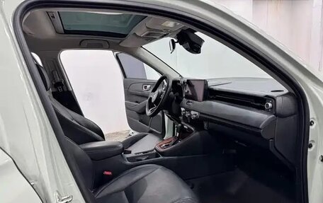 Honda Vezel, 2023 год, 2 013 000 рублей, 7 фотография