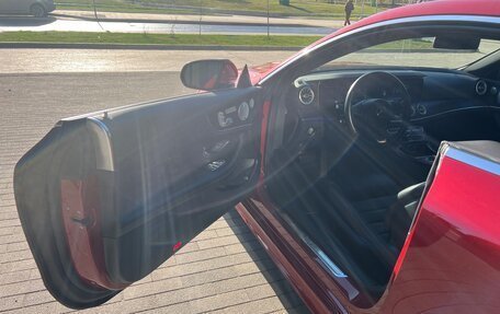 Mercedes-Benz E-Класс, 2017 год, 5 000 000 рублей, 10 фотография