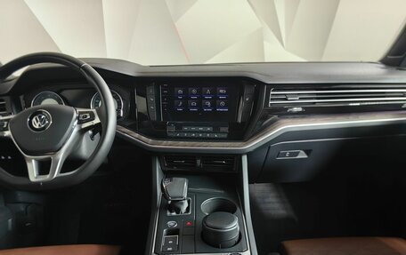 Volkswagen Touareg III, 2020 год, 5 500 000 рублей, 13 фотография