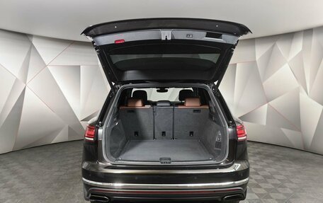 Volkswagen Touareg III, 2020 год, 5 500 000 рублей, 10 фотография