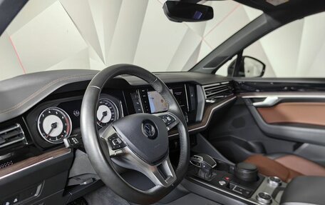 Volkswagen Touareg III, 2020 год, 5 500 000 рублей, 17 фотография