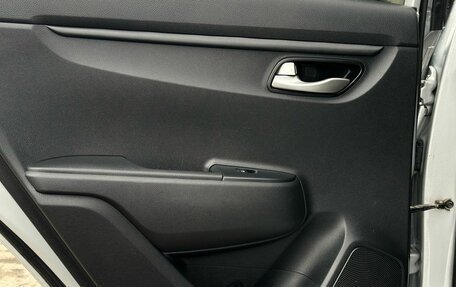 KIA Rio IV, 2022 год, 1 399 000 рублей, 23 фотография