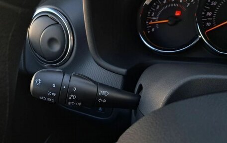 Renault Sandero II рестайлинг, 2021 год, 1 290 000 рублей, 10 фотография