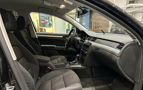 Skoda Superb III рестайлинг, 2013 год, 1 435 000 рублей, 13 фотография