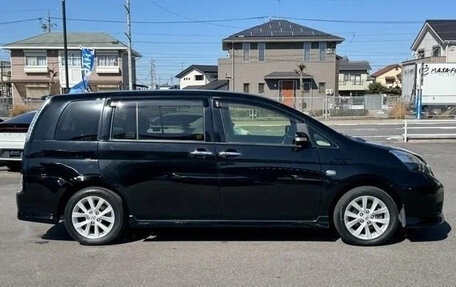 Toyota ISis I, 2017 год, 1 090 333 рублей, 7 фотография