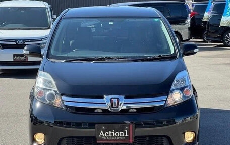 Toyota ISis I, 2017 год, 1 090 333 рублей, 2 фотография