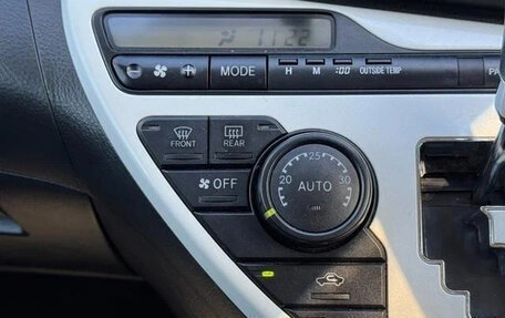 Toyota ISis I, 2017 год, 1 090 333 рублей, 28 фотография