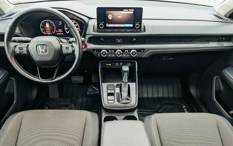 Honda CR-V, 2024 год, 3 840 000 рублей, 18 фотография