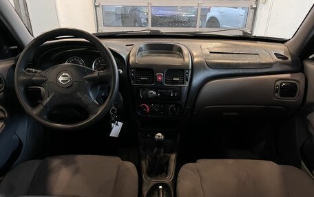 Nissan Almera, 2002 год, 160 600 рублей, 8 фотография