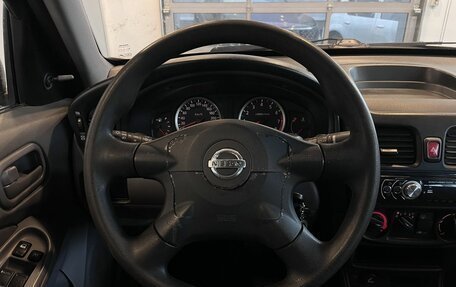 Nissan Almera, 2002 год, 160 600 рублей, 9 фотография